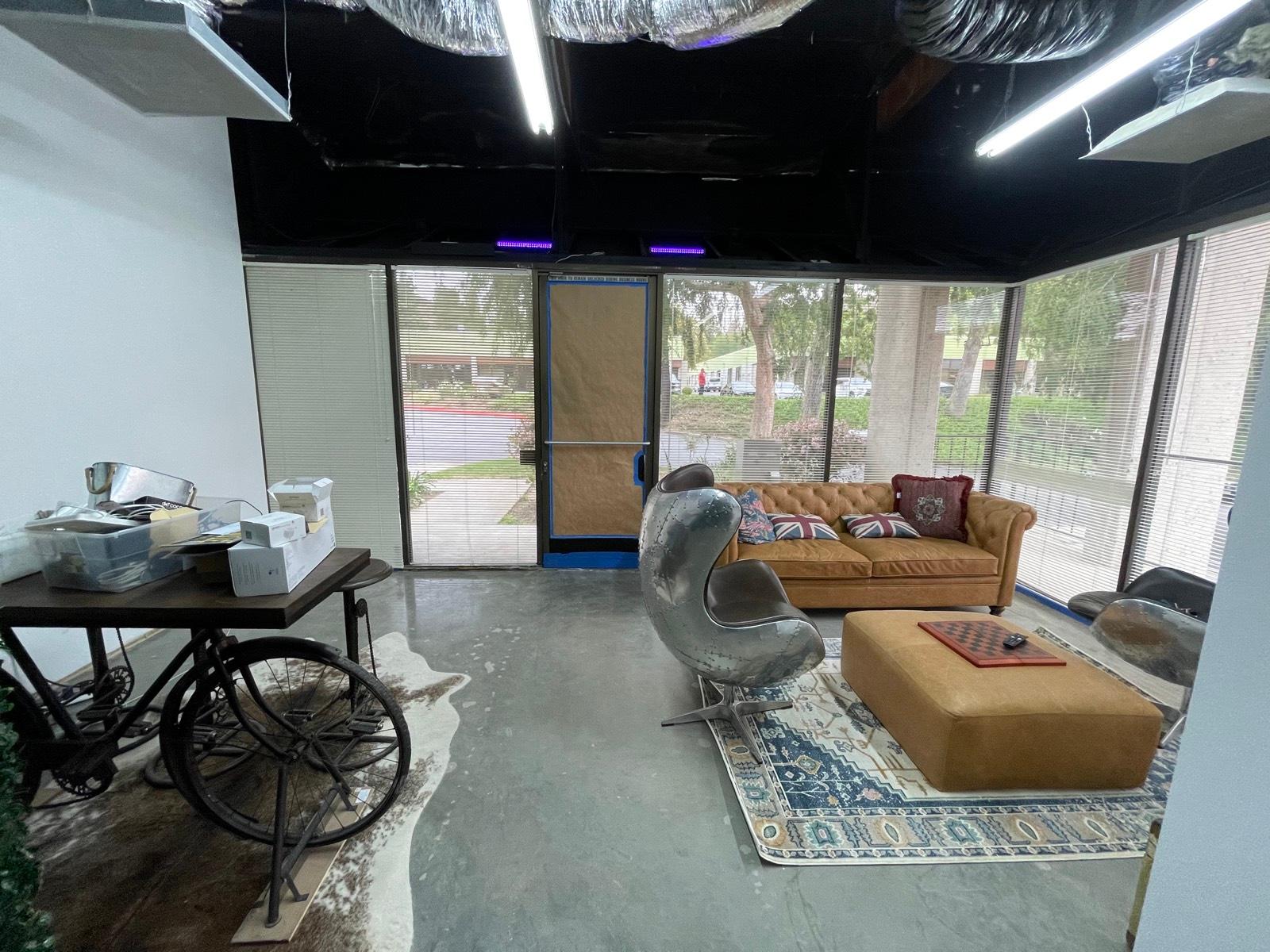 R's Studio Office — photo 5