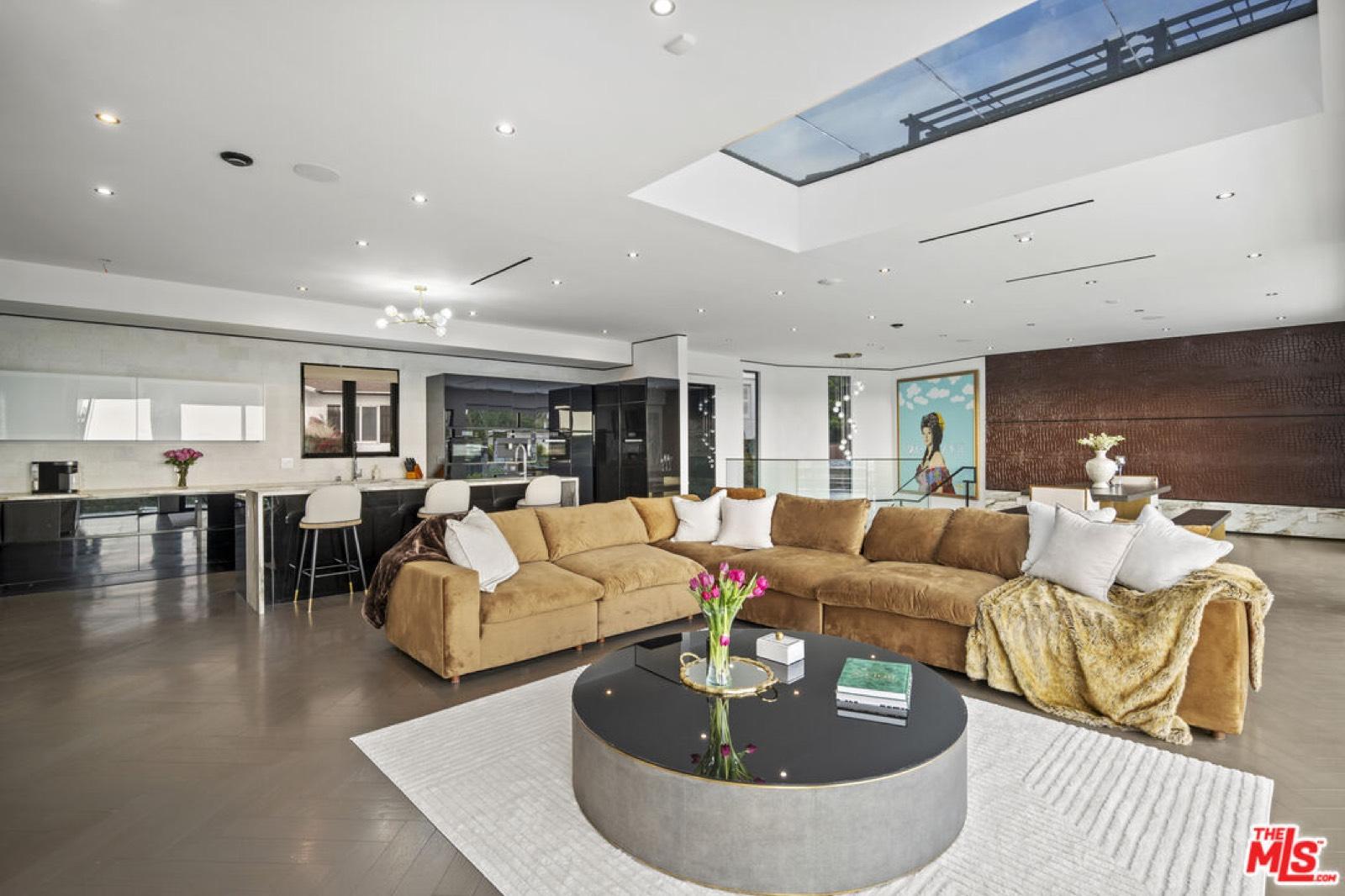 Rs Stunner View Home — photo 6
