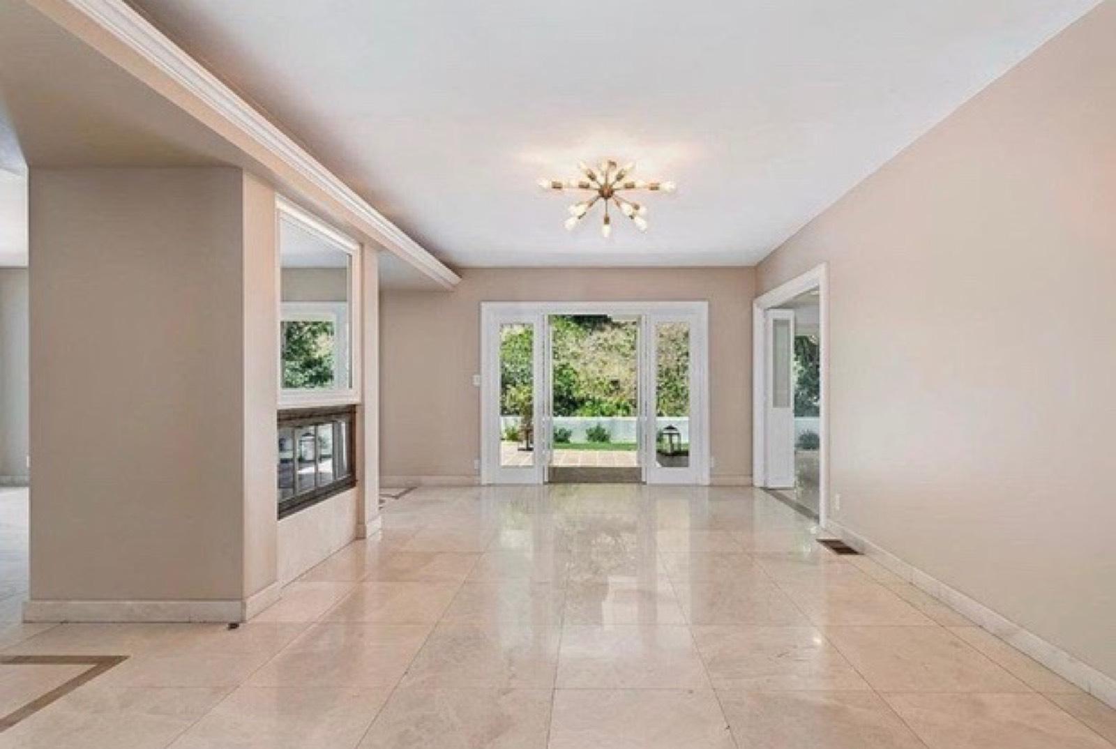 R's Ysidro Home — photo 4