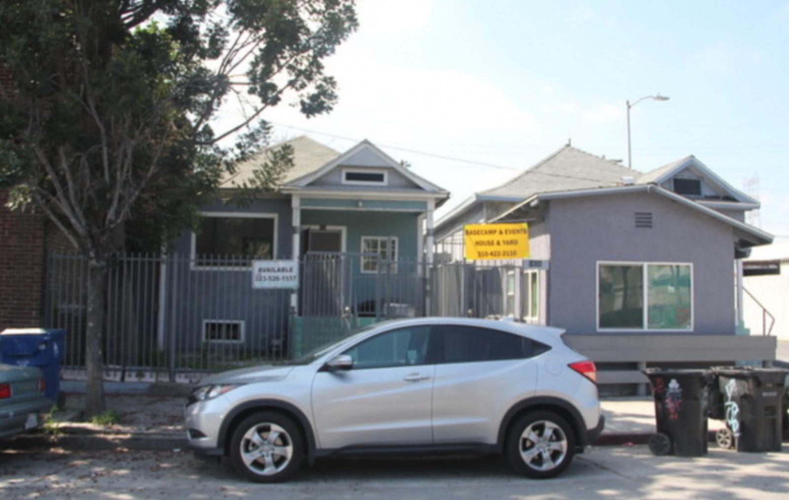 Rundown Downtown House — photo 12