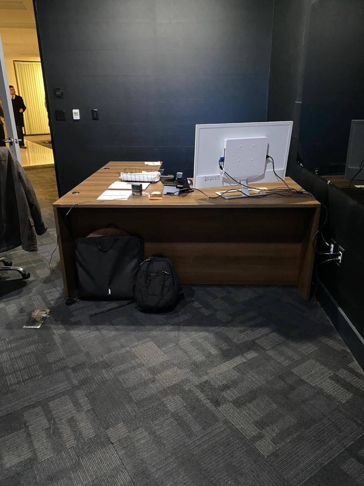 R&Y Modern Office — photo 2