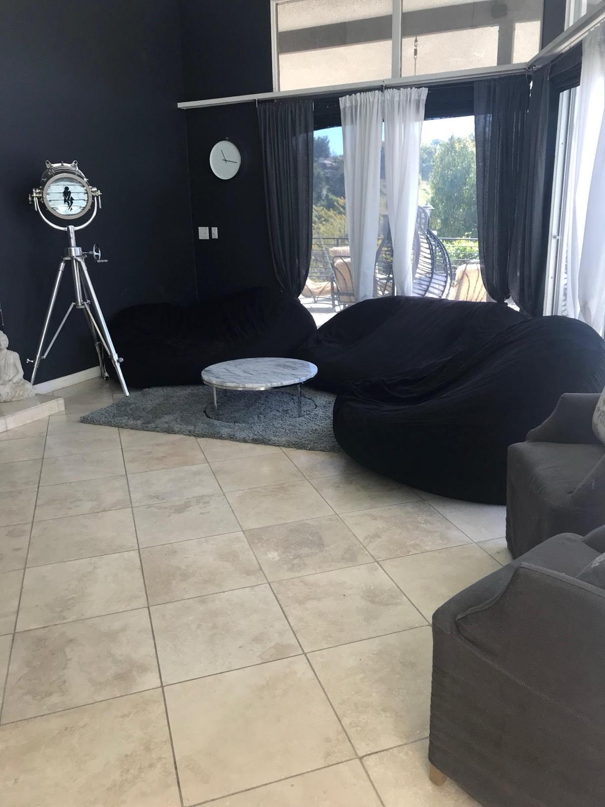 Ryans hollywood hills — photo 10