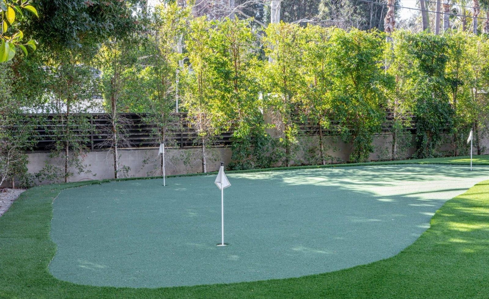 S and M's Modern Valley Mansion 11218 — photo 12