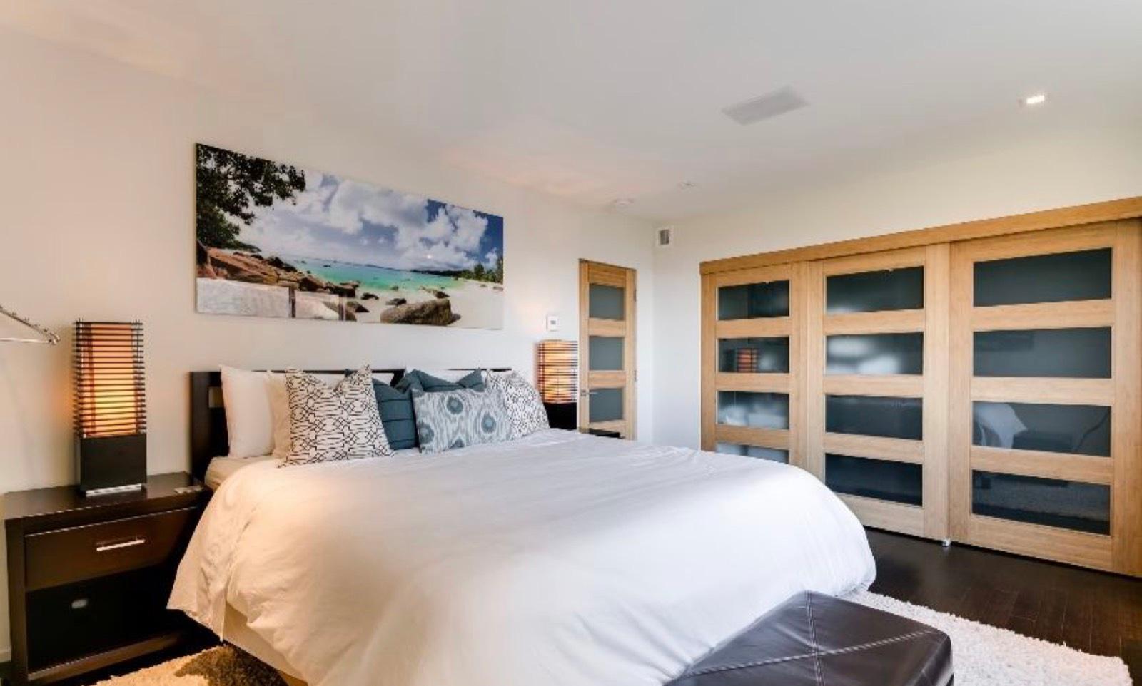 S & B's Ocean Land Bungalow — photo 9