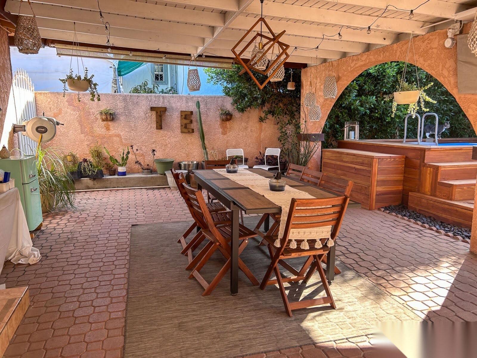 S quaint home with pool Boyal heights — photo 11