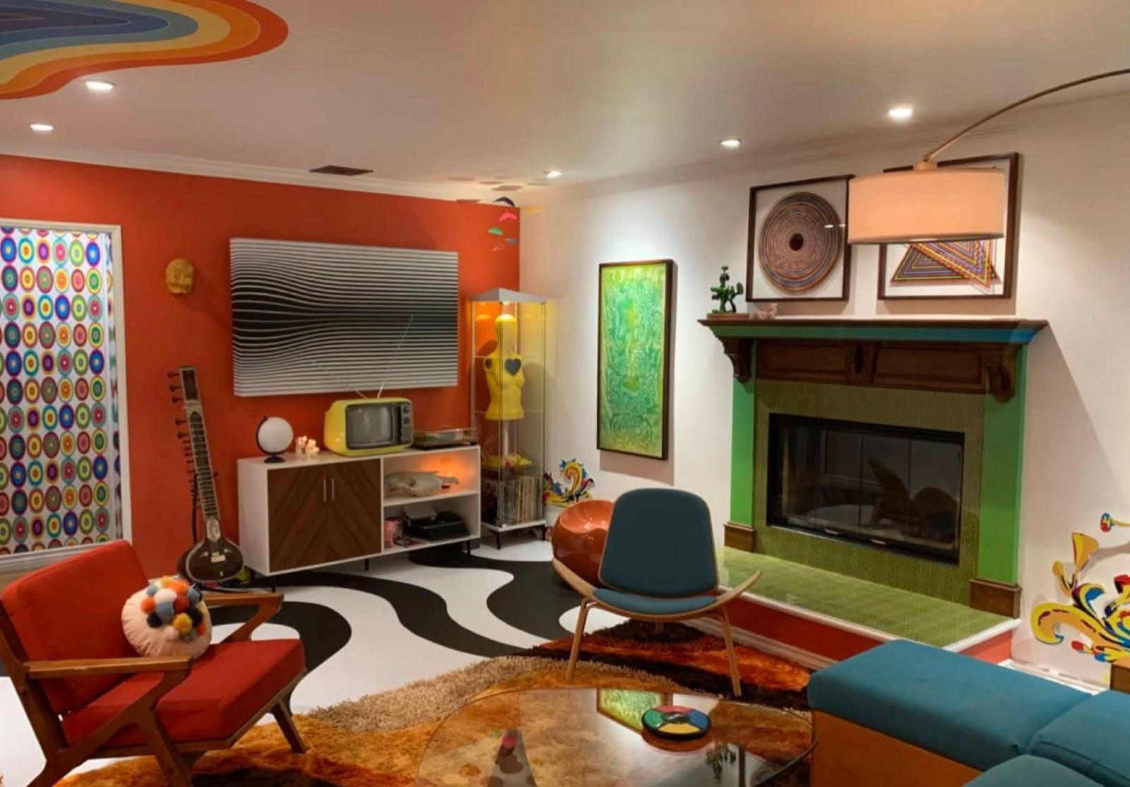 S's 70's trippy bungalow home — photo 3