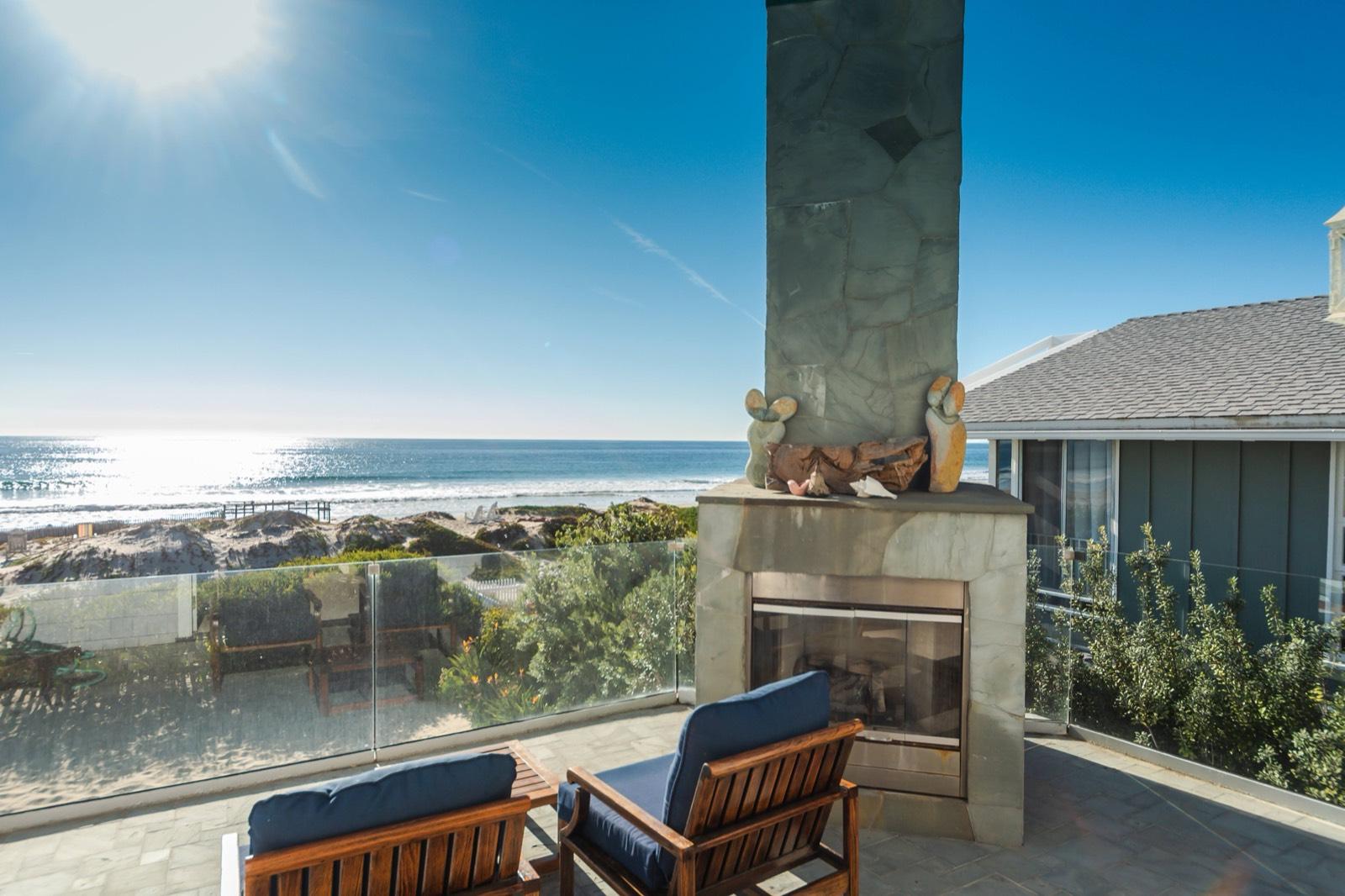 S's Beachfront Cape Cod Home 11216 — photo 6