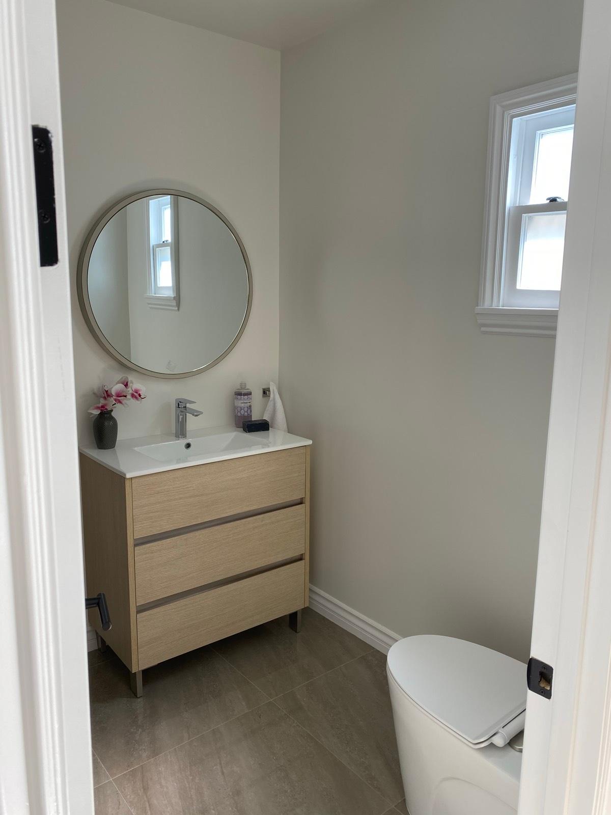 S's Cute Modern Frame Home — photo 4