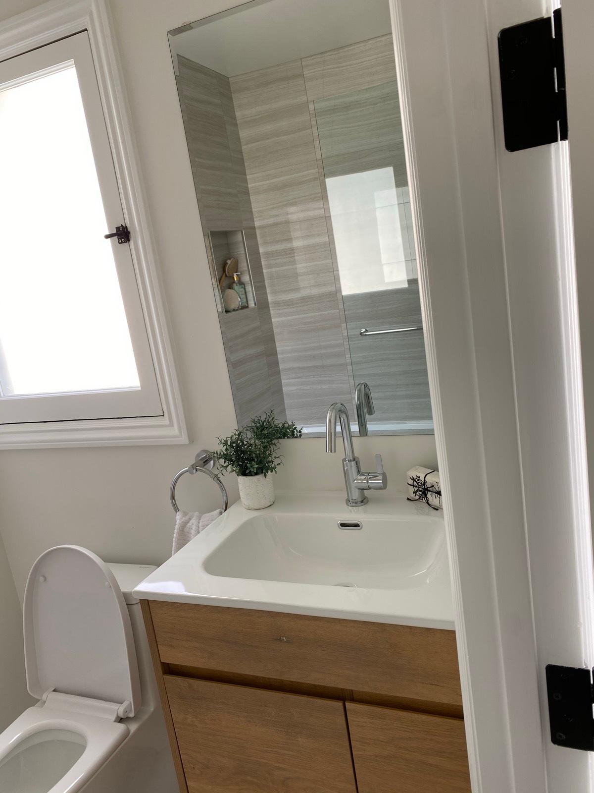 S's Cute Modern Frame Home — photo 9