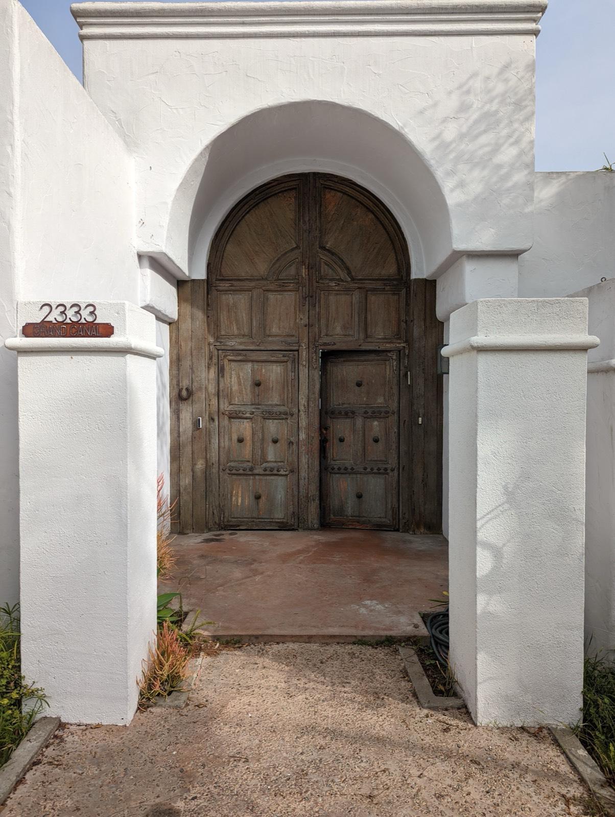 S's Cute Venice Home — photo 1