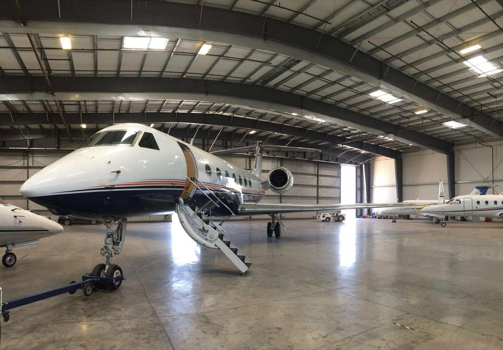 S's Luxury Hanger — photo 11