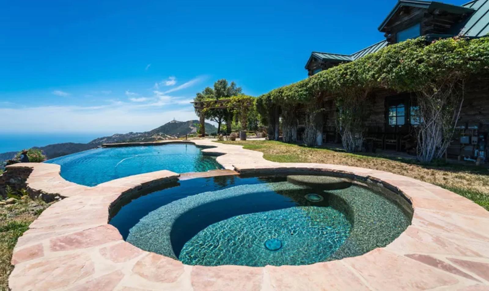 S's Malibu Home — photo 2