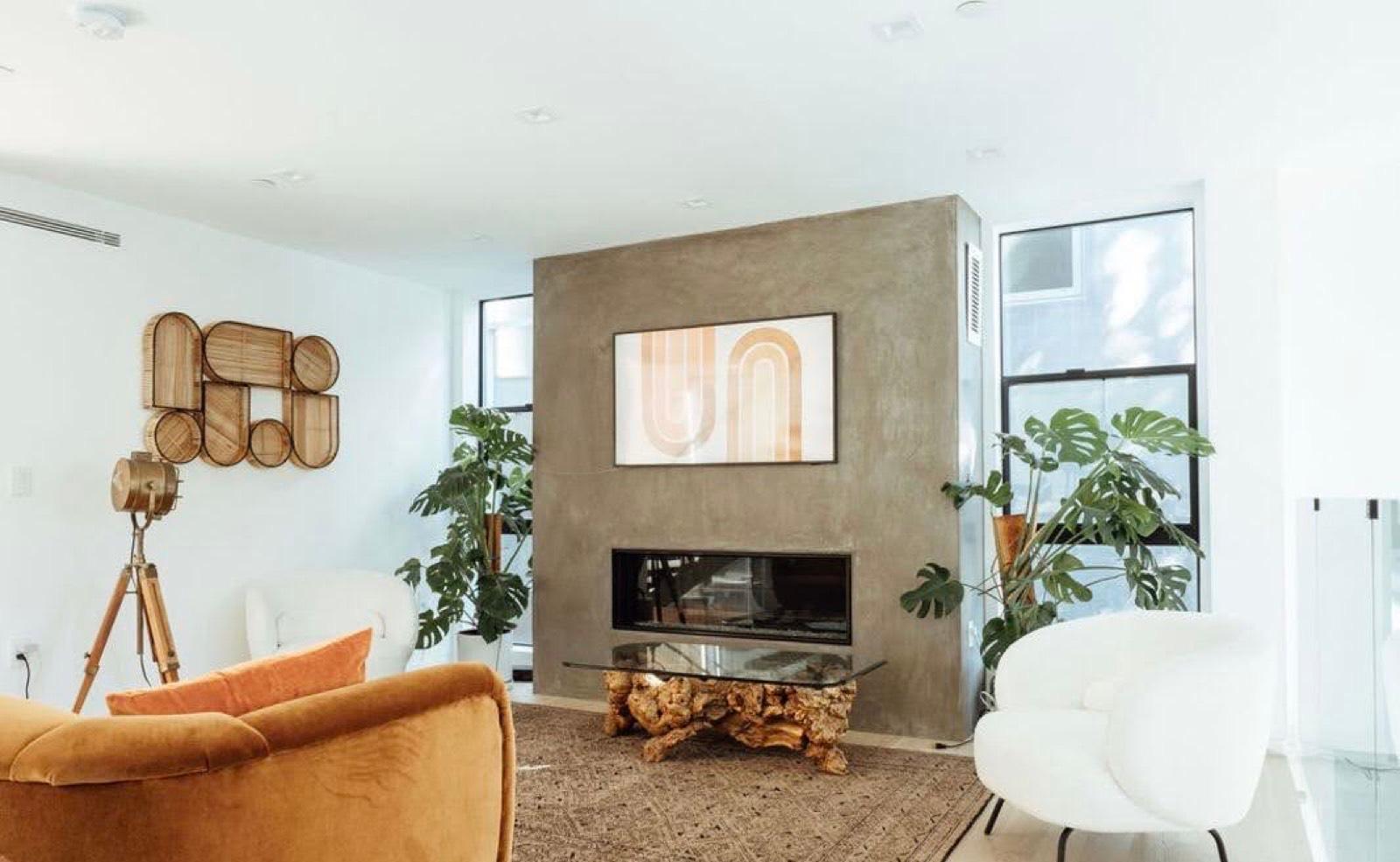 S's Modern Bright Townhome — photo 12