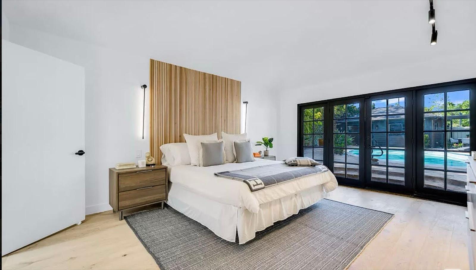 S's Modern Chevron Home — photo 11