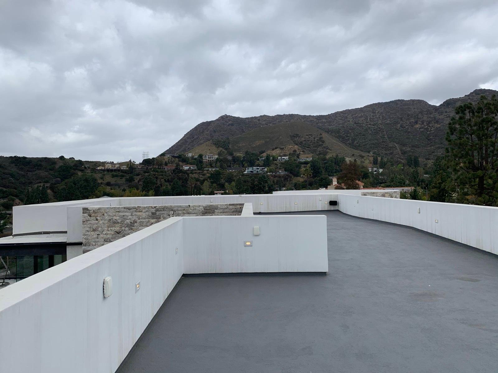 S's Modern Lake View — photo 7