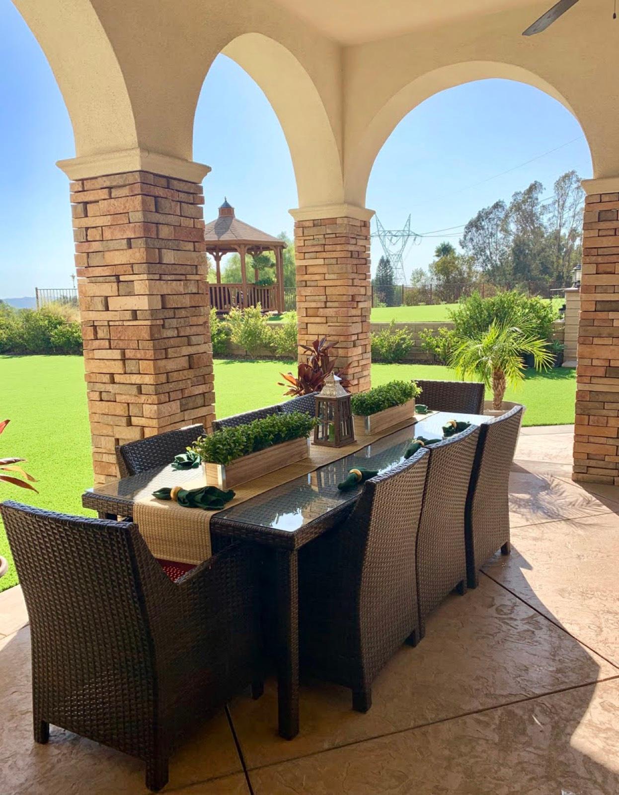 S's Suburb Traditonal Ranch Mansion — photo 7