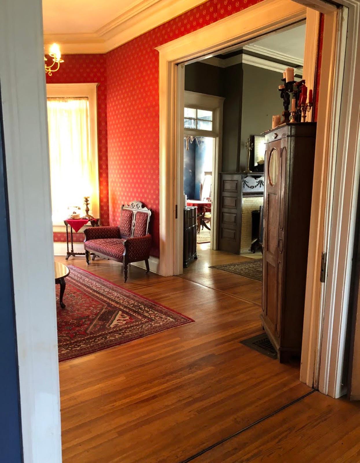 S's Victorian Classic Home — photo 7