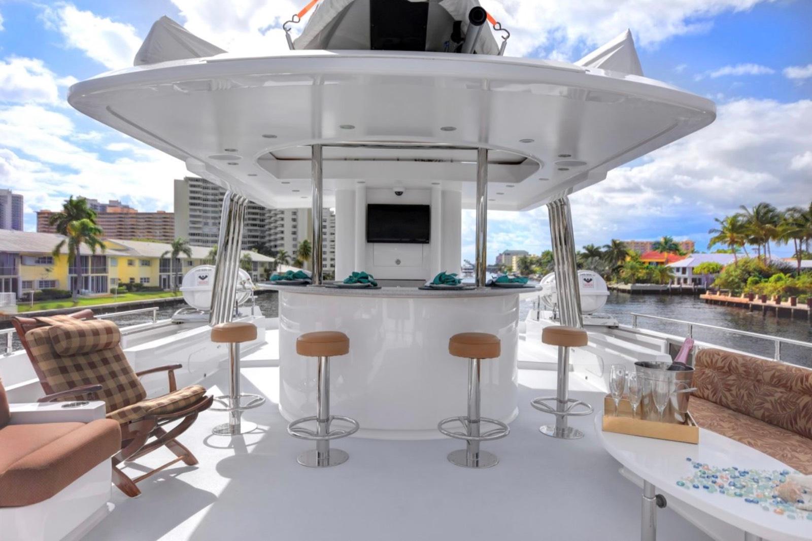 S's Yacht — photo 2
