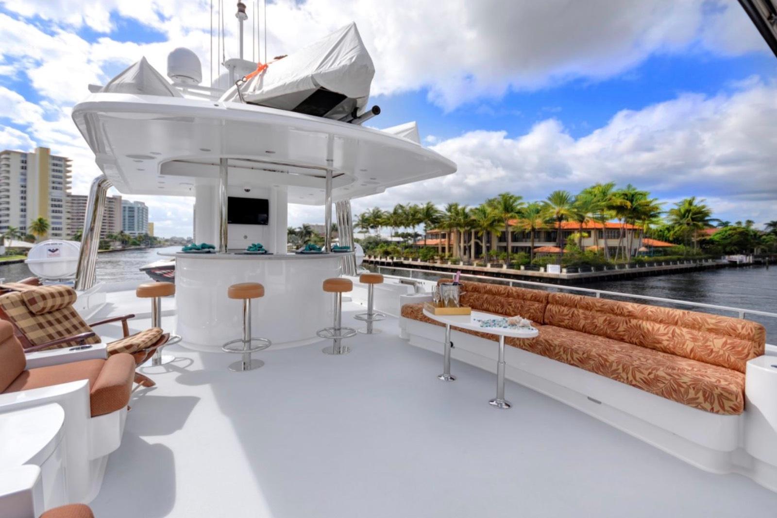 S's Yacht — photo 4