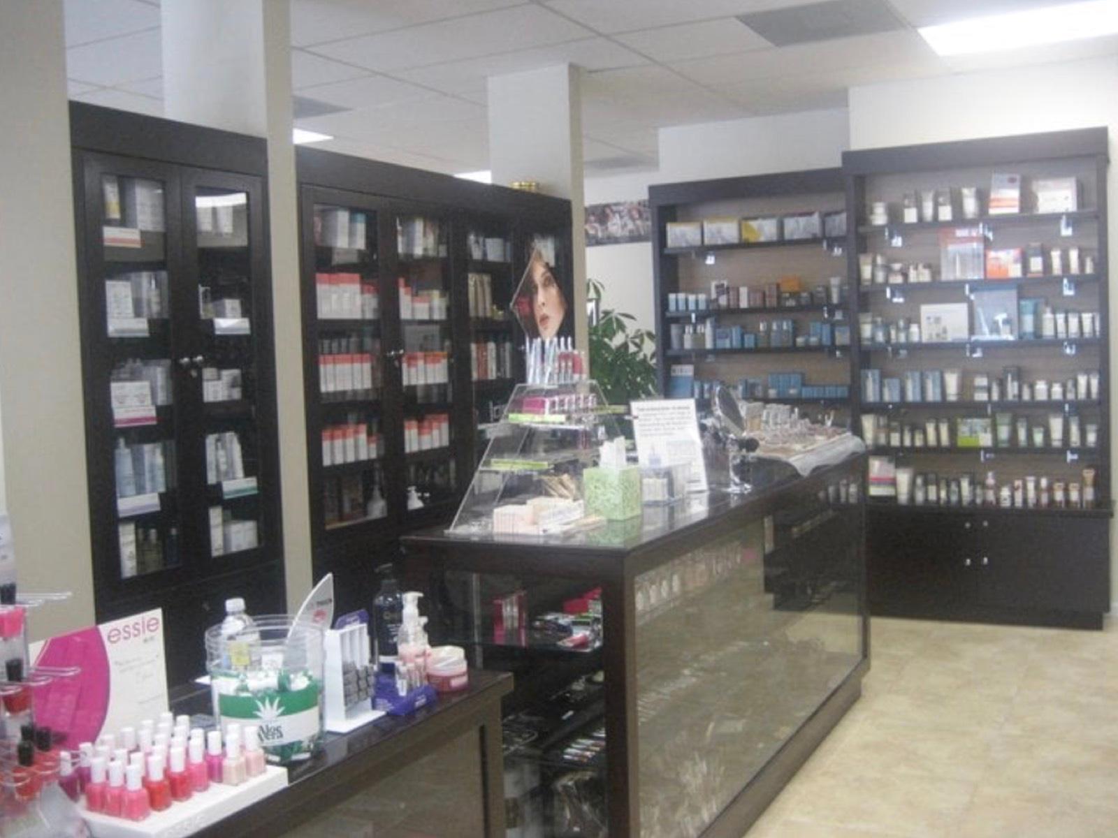 S Salon — photo 12