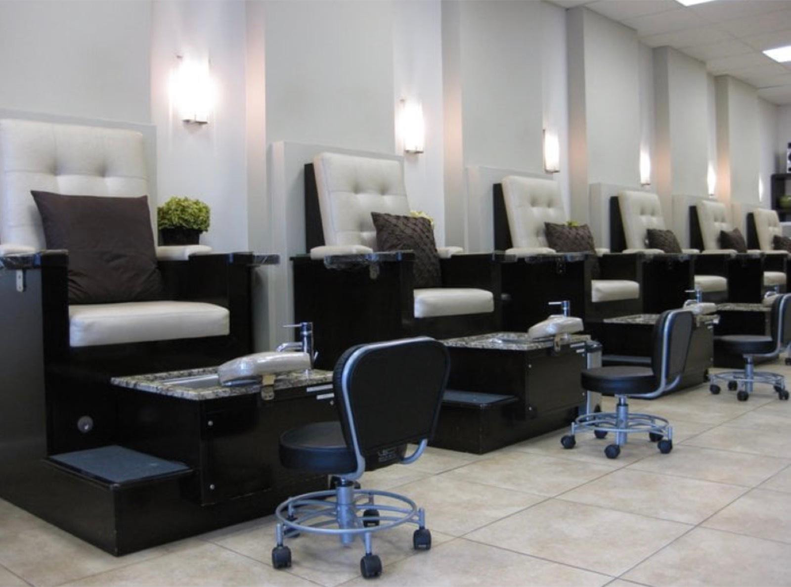 S Salon — photo 1