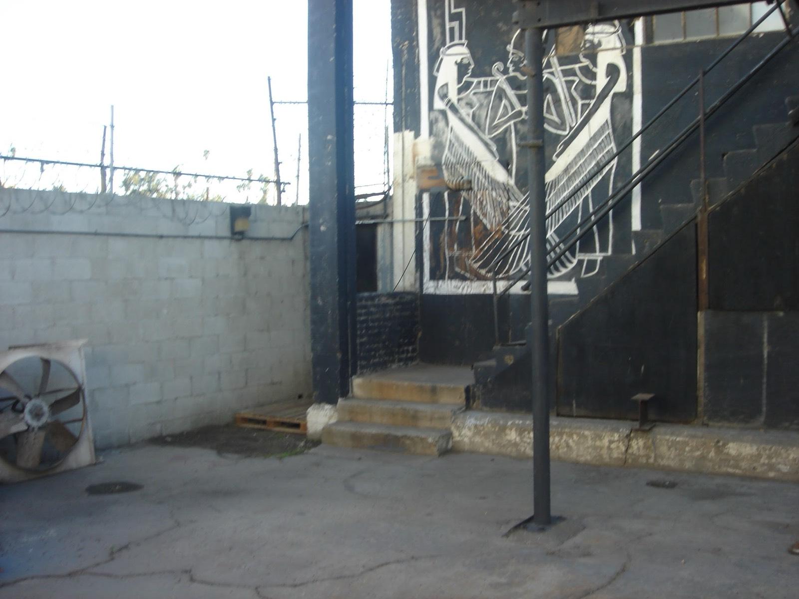 S Warehouse — photo 7
