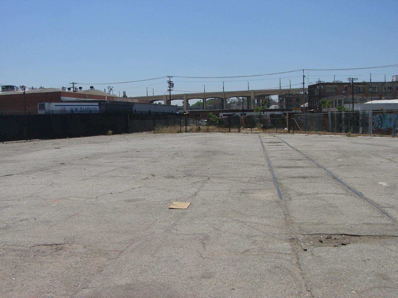 S Warehouse — photo 11