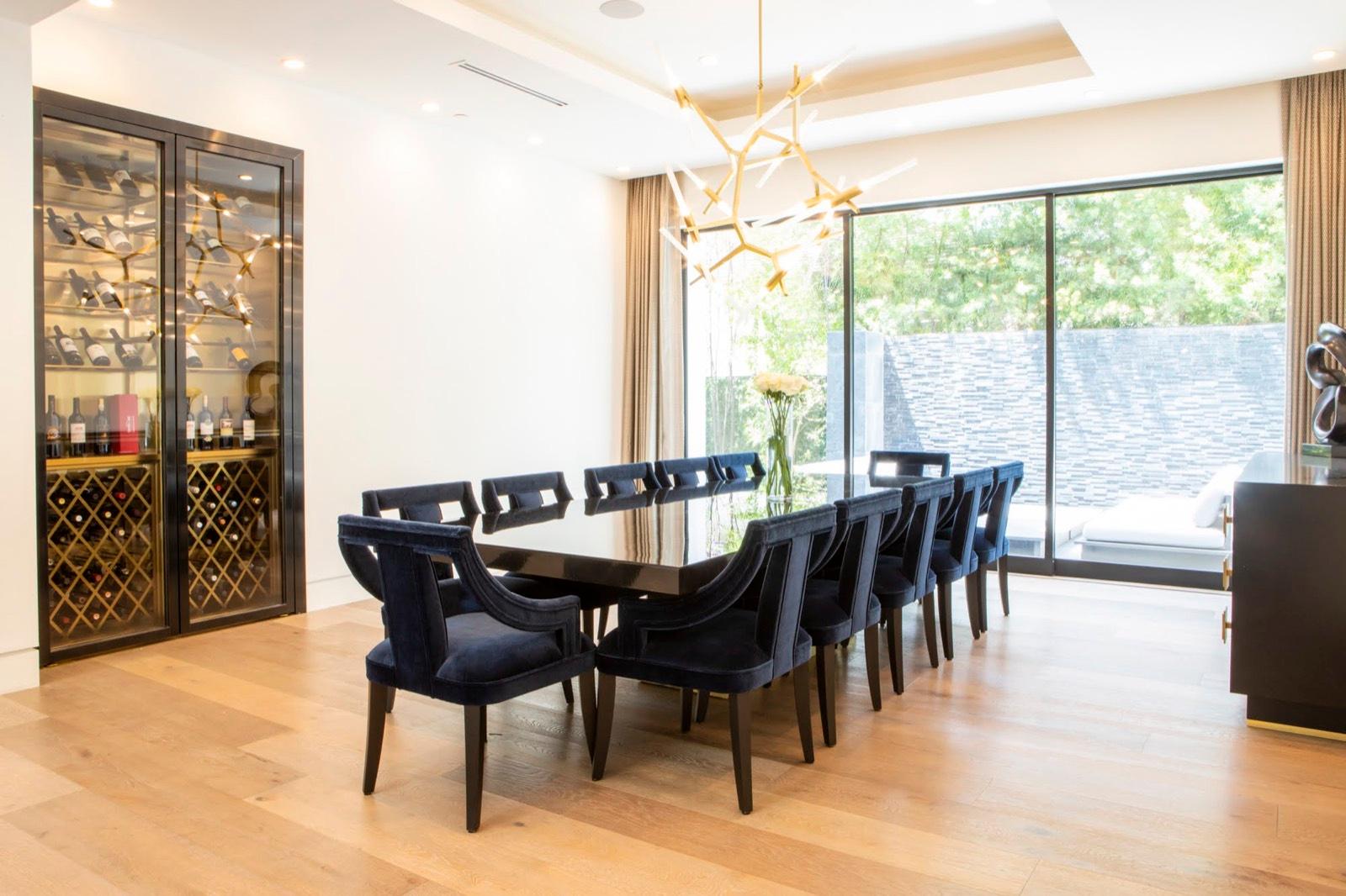 Samira Modern Glam Mansion — photo 8