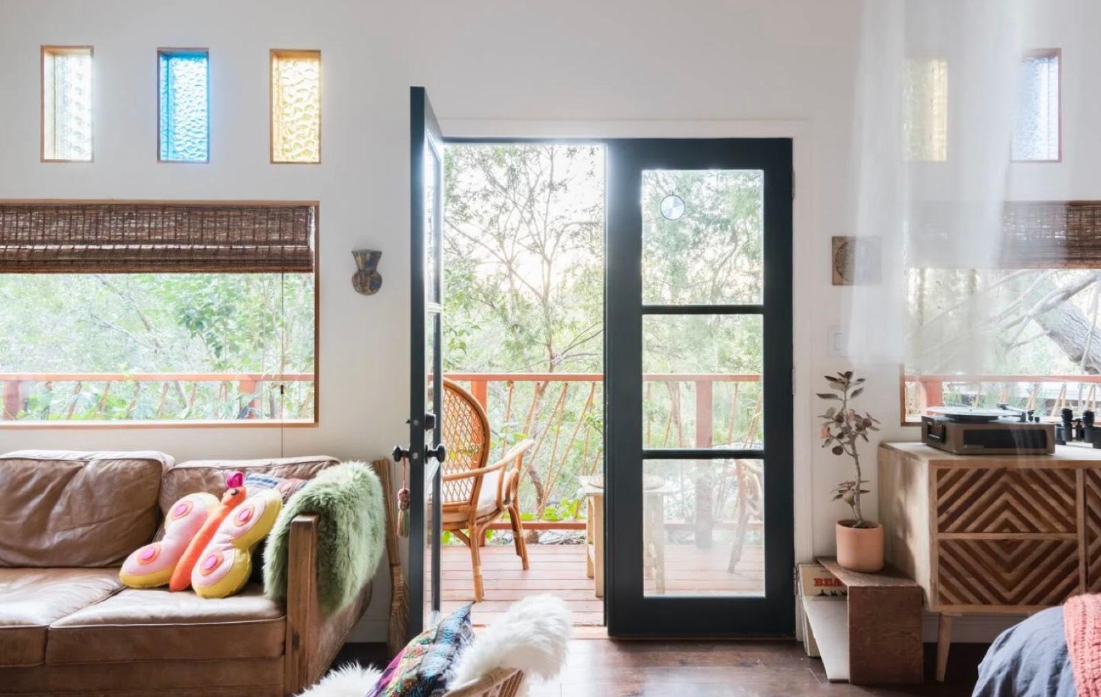 SB's Forest Cabin — photo 3