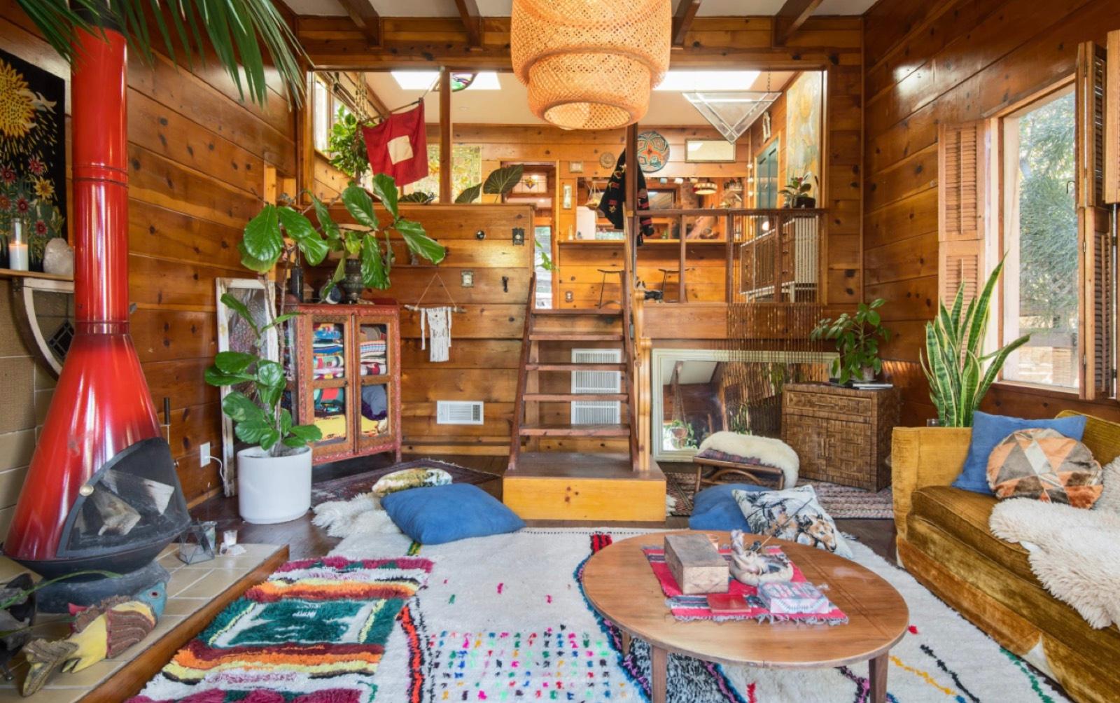 SB's LA Bohemian Woodsy Cabin — photo 6