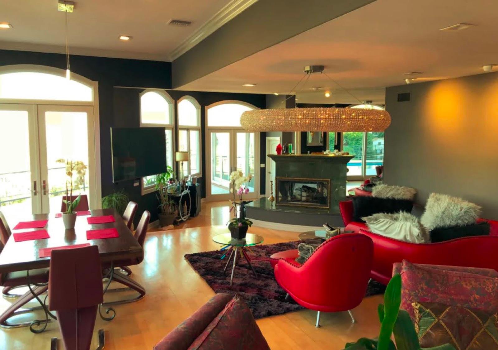 SC's Hilltop Hideway — photo 12
