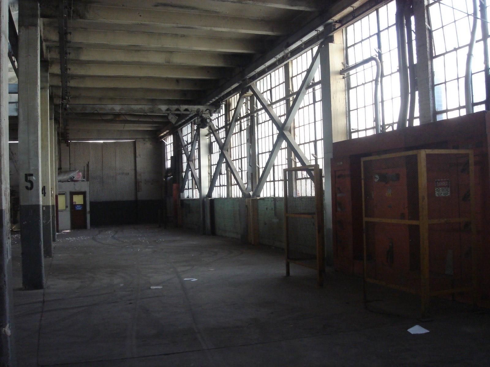 SCS WAREHOUSE — photo 8