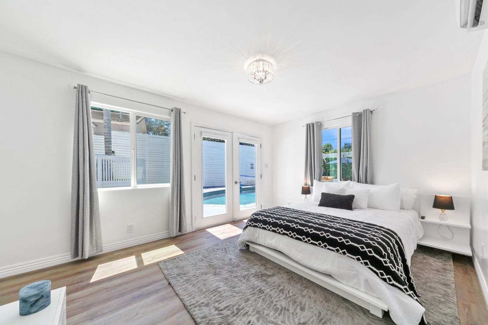 Seans Flores Home — photo 6