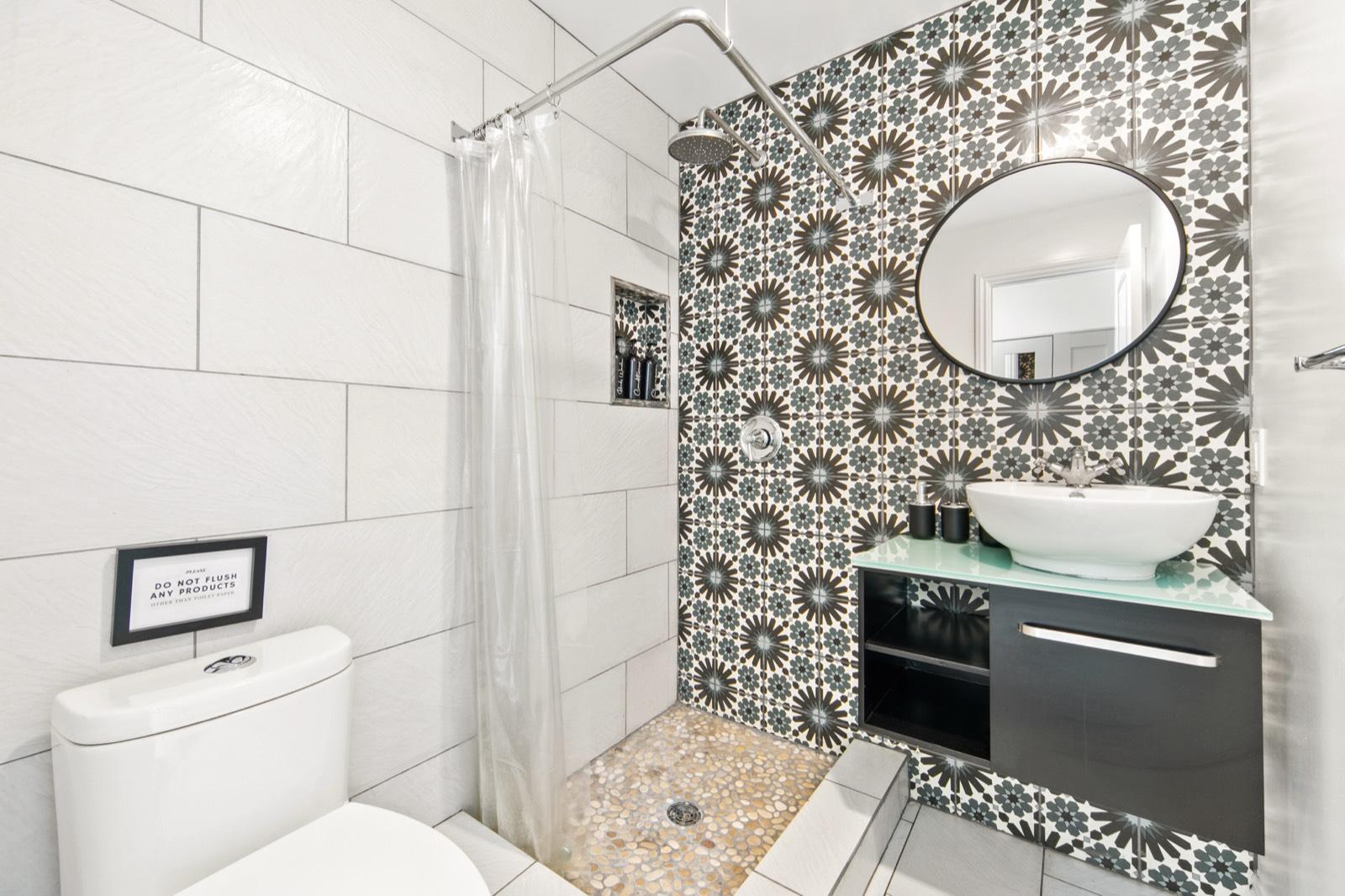 Seans Flores Home — photo 8