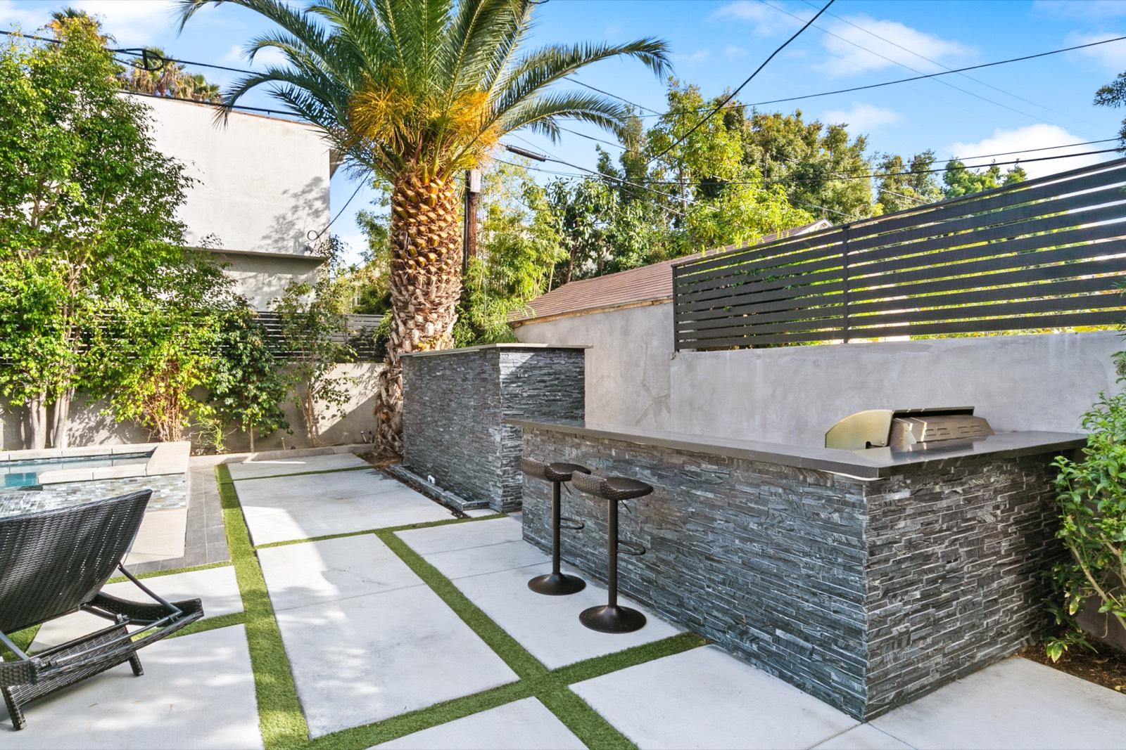 Seans H Property — photo 7