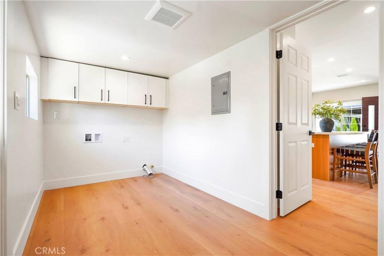seans home cozy some empty rooms — photo 7