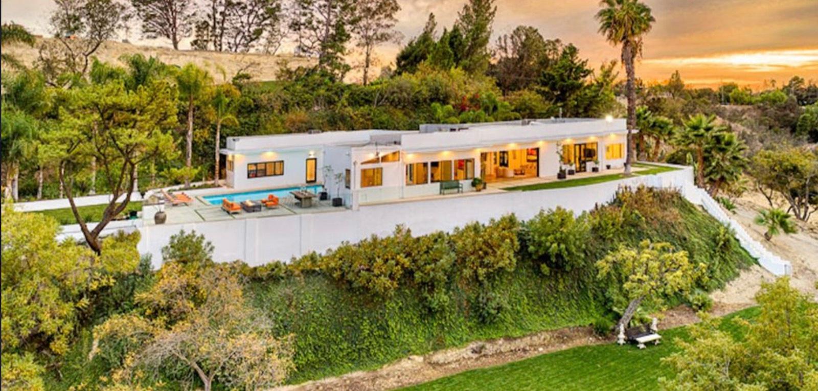 Shays Mulholland House — photo 3