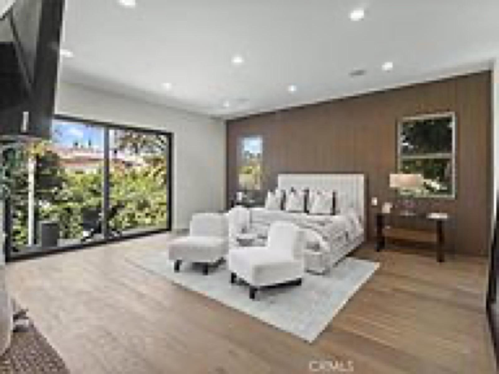 Sherman Modern Beauty — photo 2