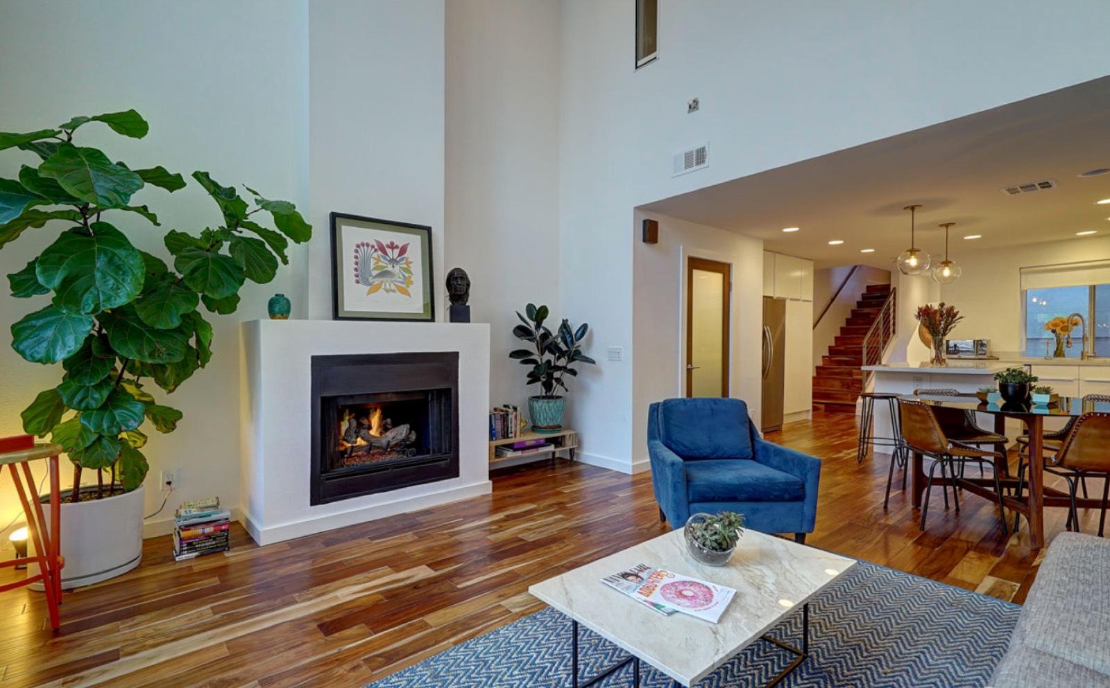 Silverlake Penthouse — photo 2