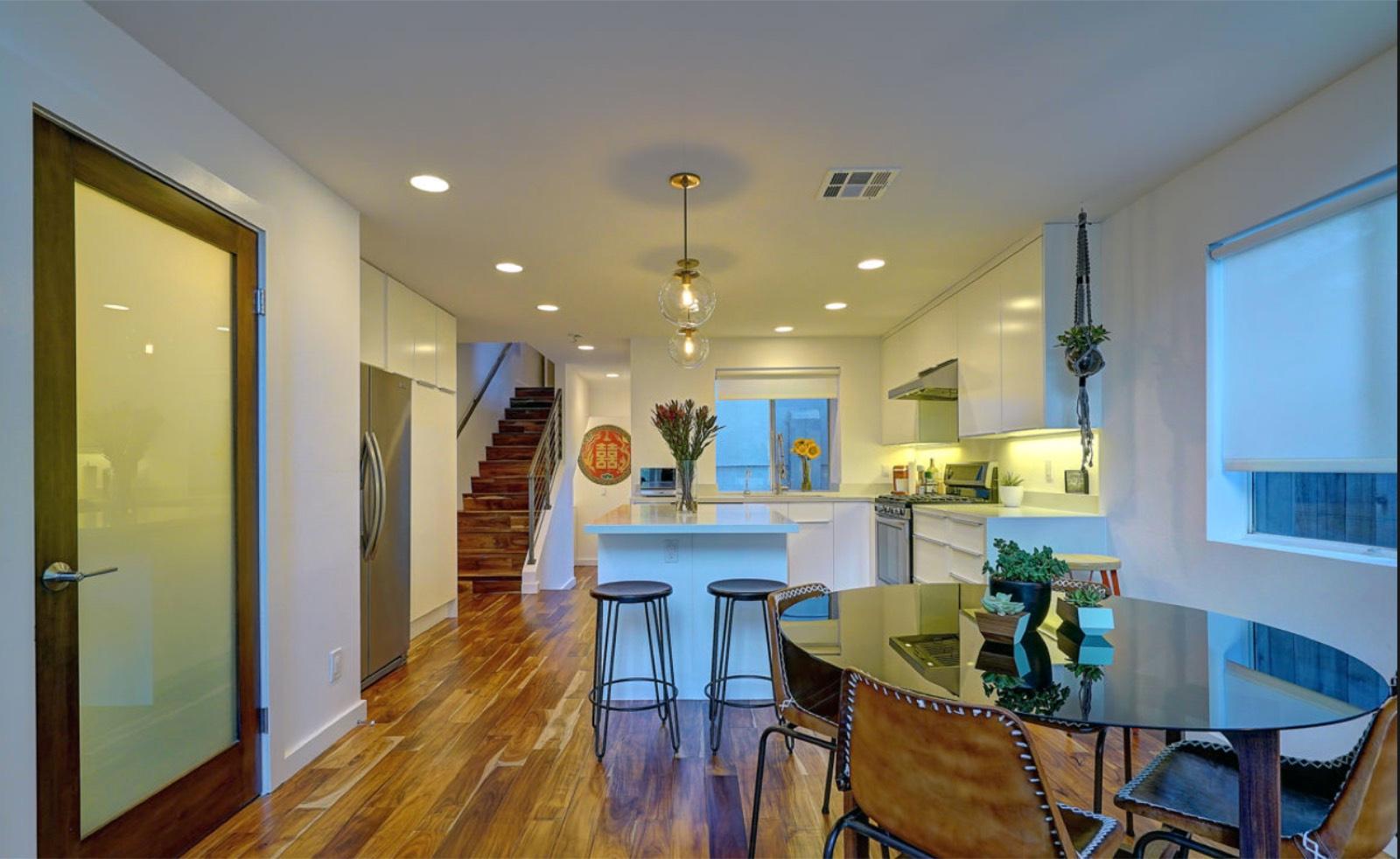 Silverlake Penthouse — photo 11