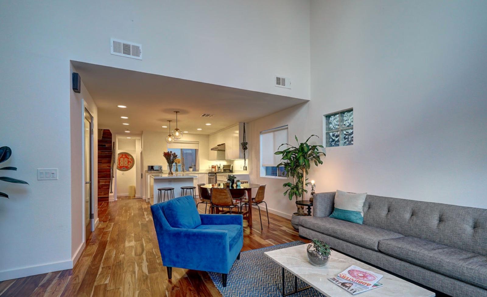 Silverlake Penthouse — photo 7