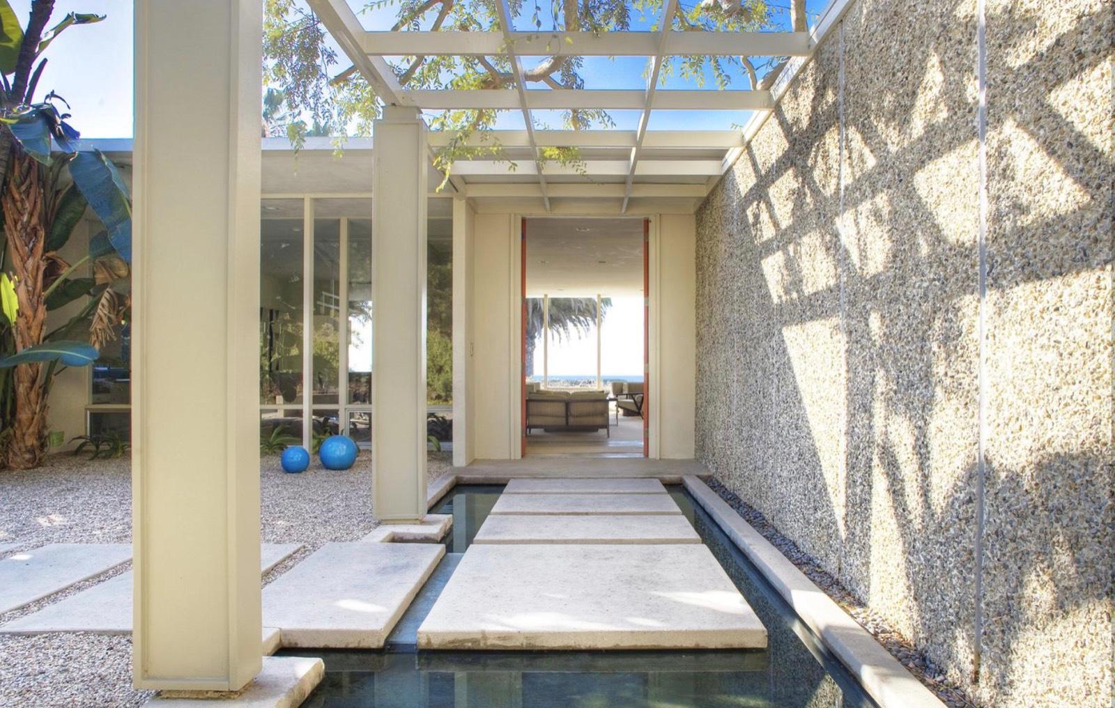 Simon's Midcentury Mod House — photo 11