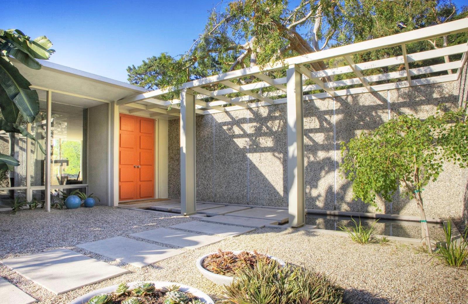 Simon's Midcentury Mod House — photo 10