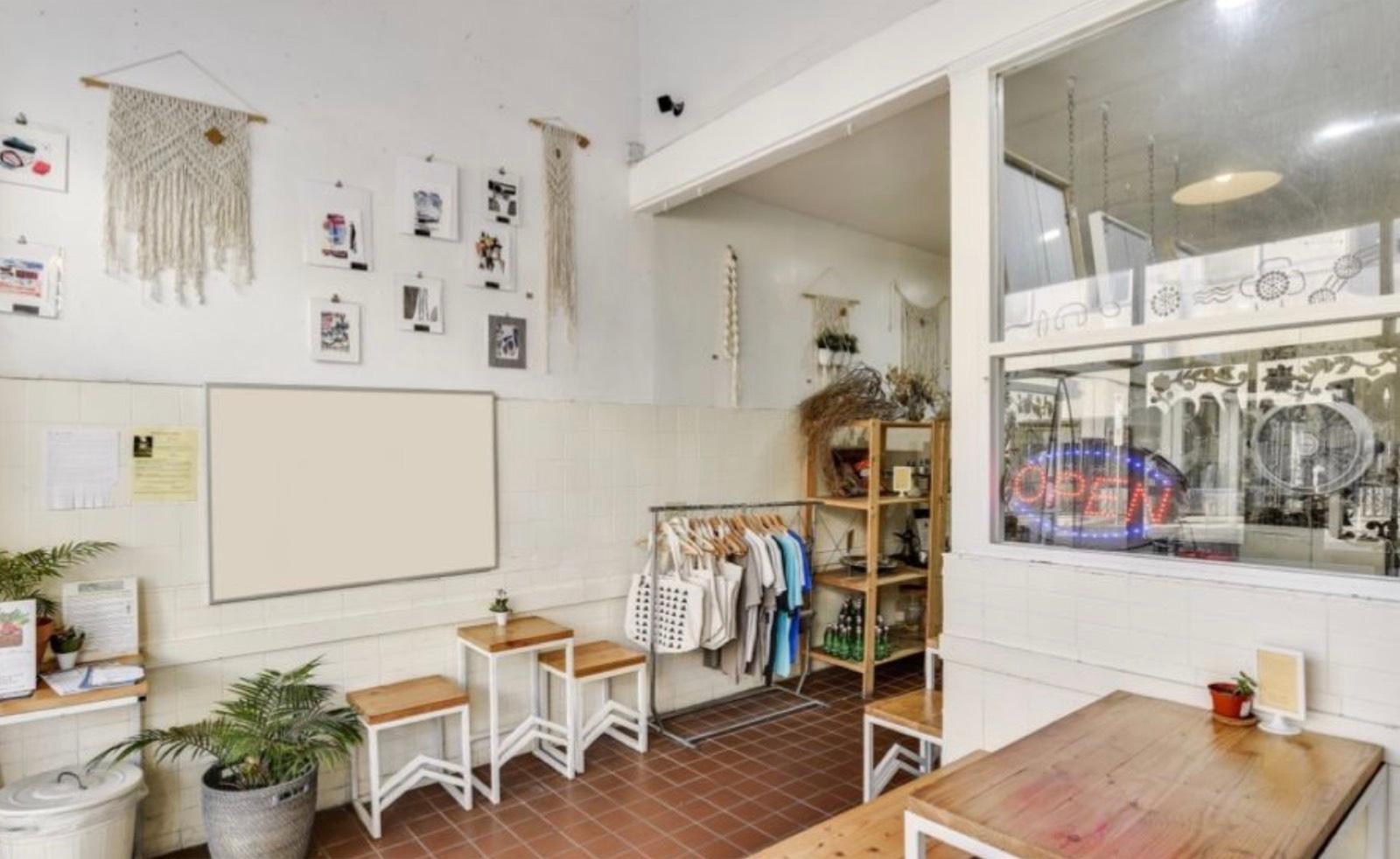 Sj Long Beach Cafe — photo 2