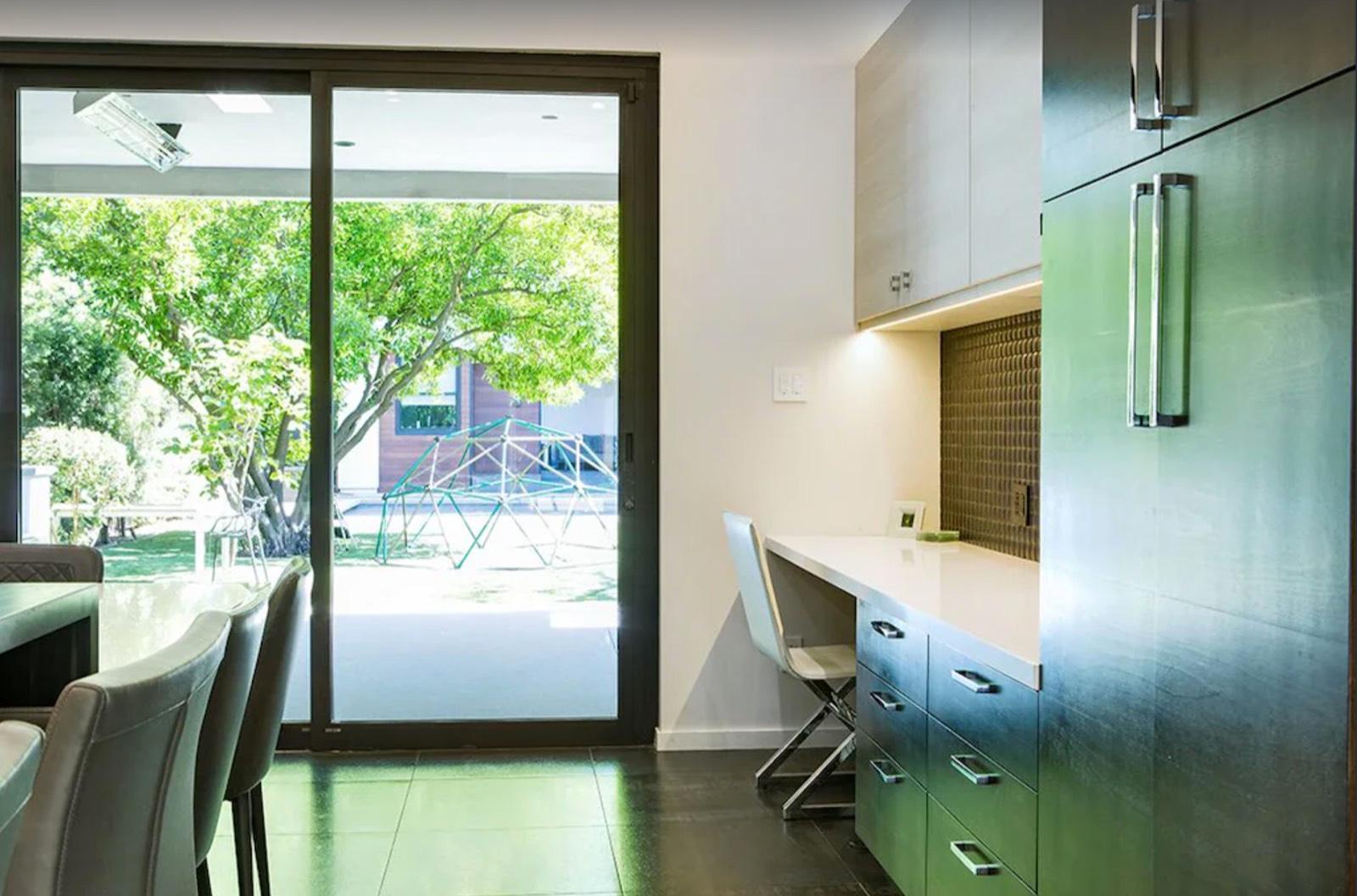 Sk's Valley Modern Home — photo 11