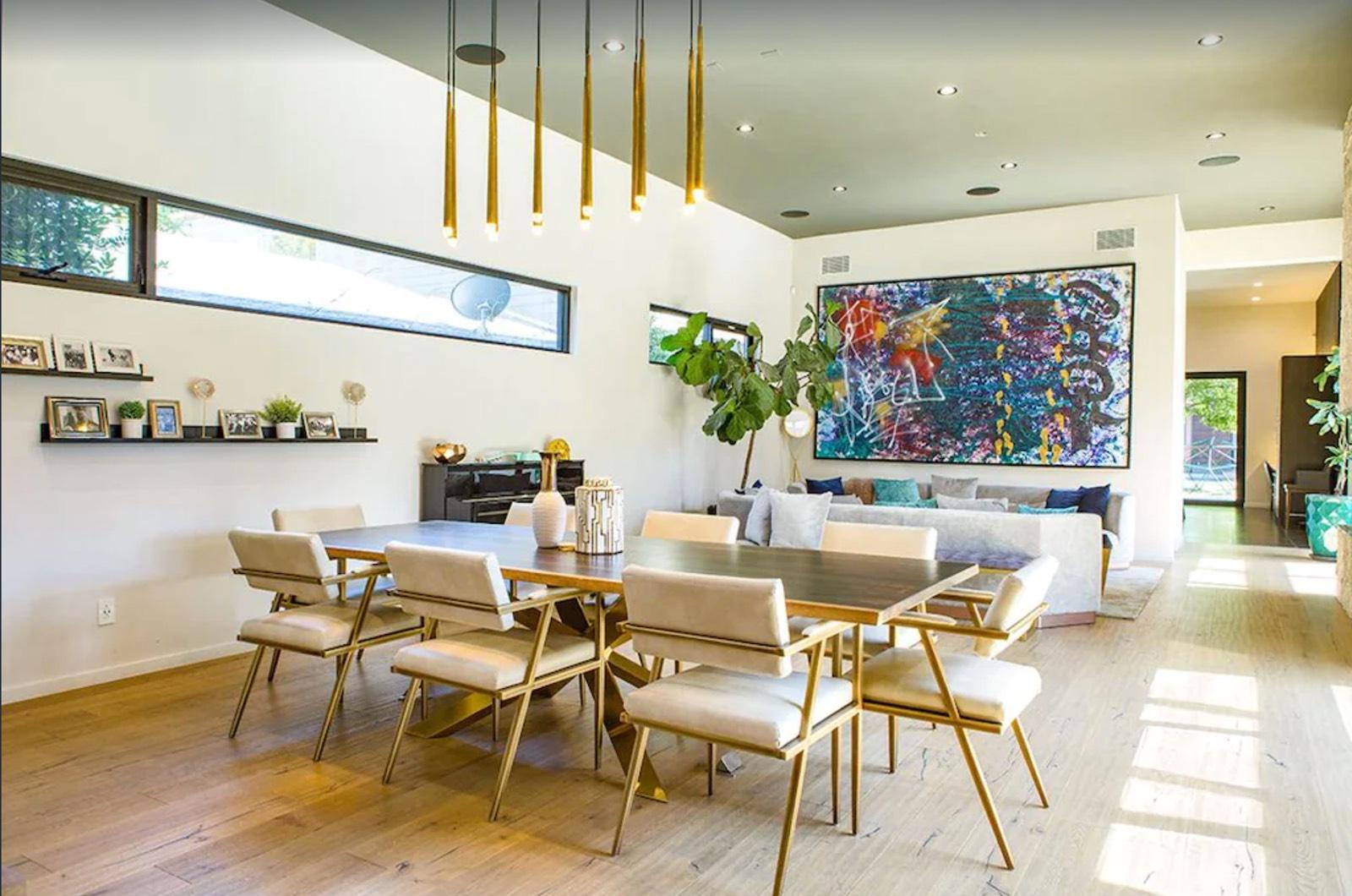 Sk's Valley Modern Home — photo 4