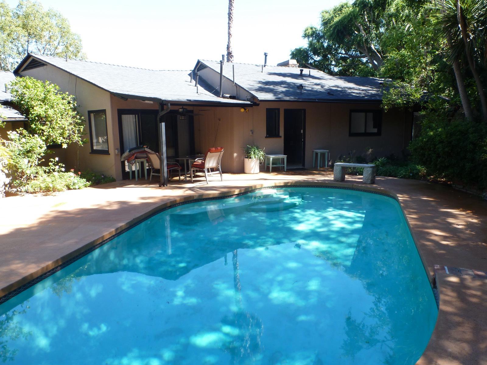 Small Sherman Oaks Home — photo 1
