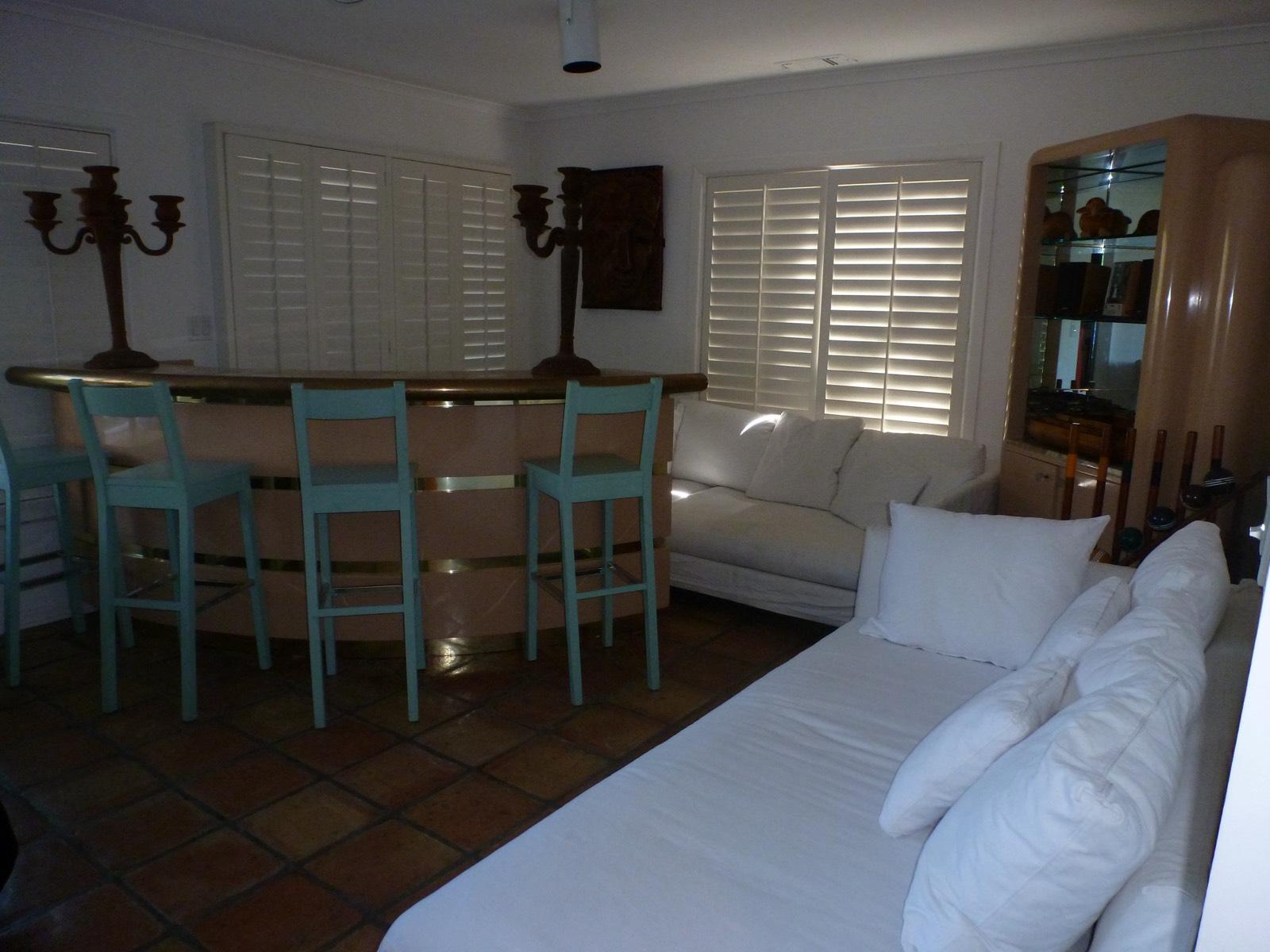 Small Sherman Oaks Home — photo 10