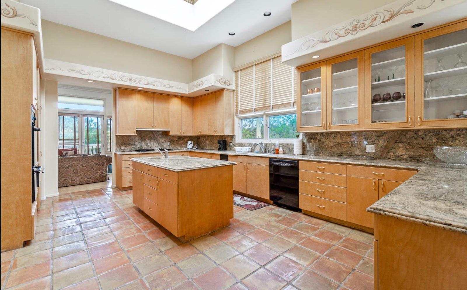Spanish Oasis Hills — photo 7