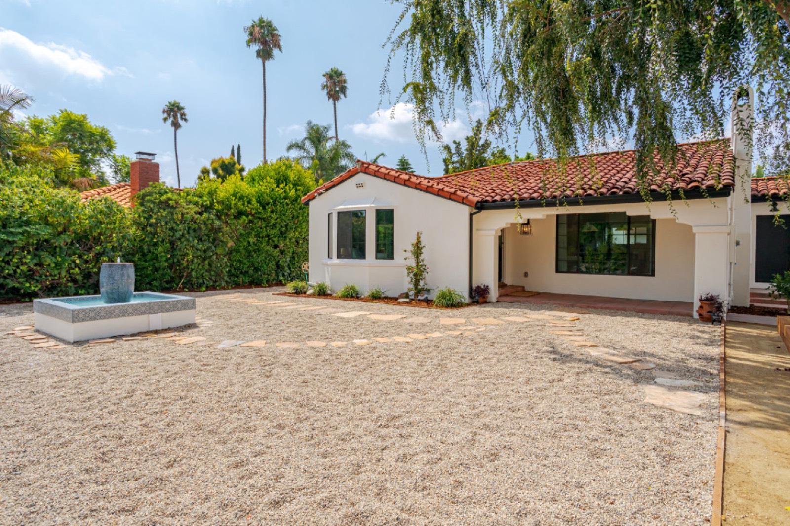 Spanish Style Home studio City — photo 5
